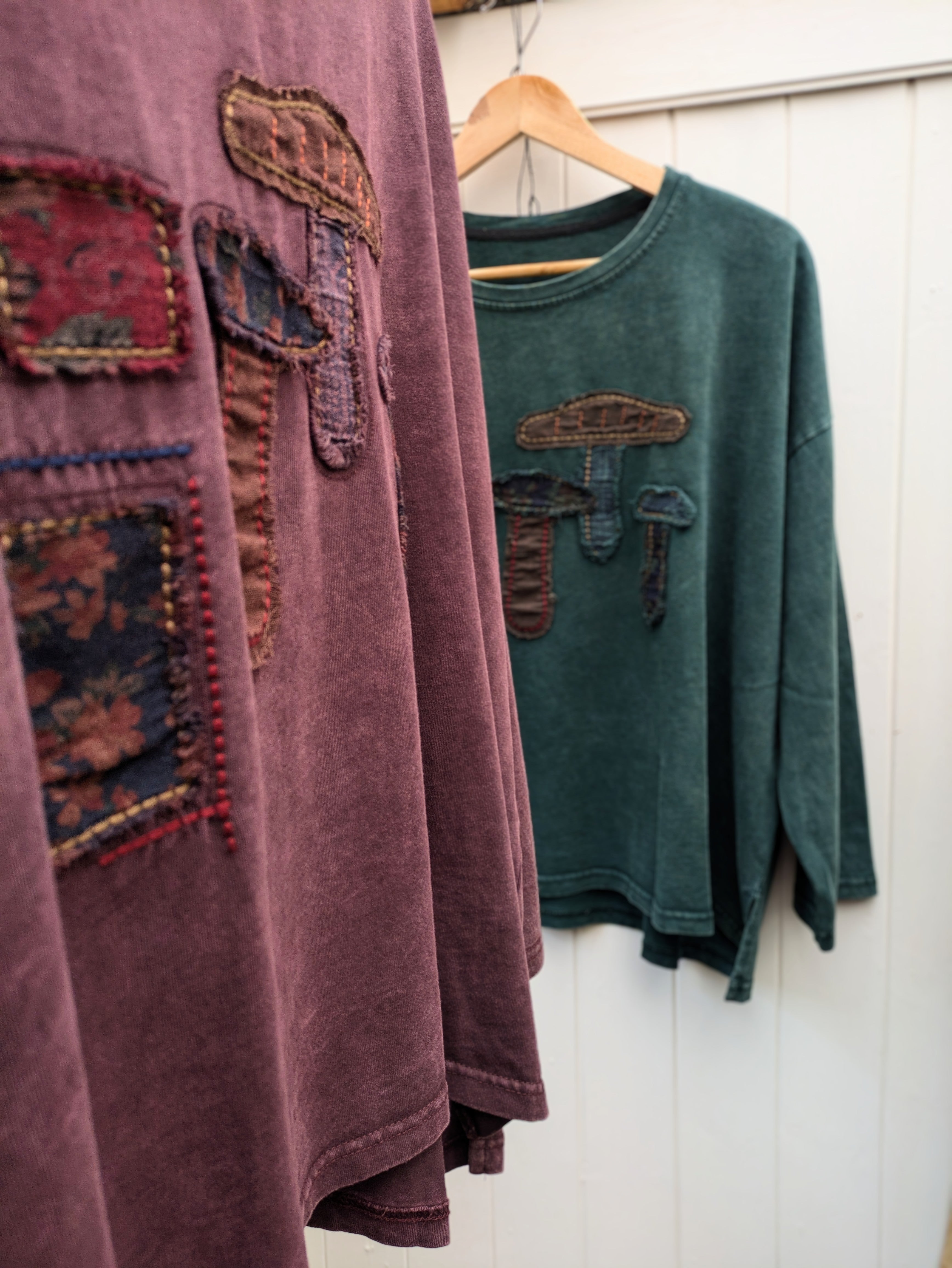 🍄 Cosmic Shroom Longsleeve - Cosmic Plum