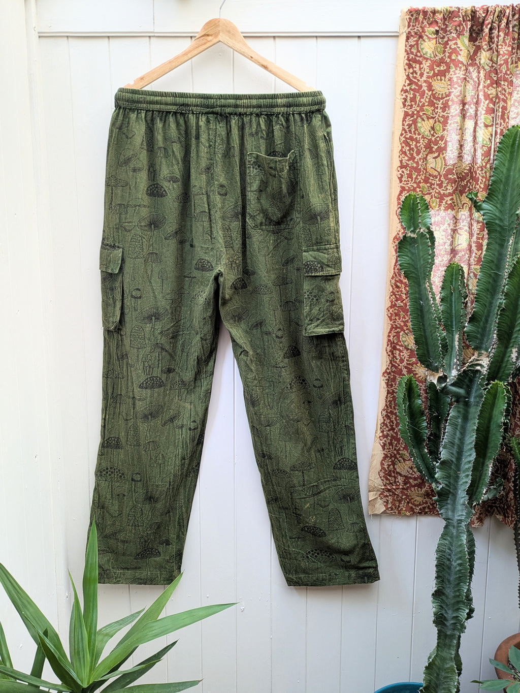 Mushroom Cargo Trousers (Green)