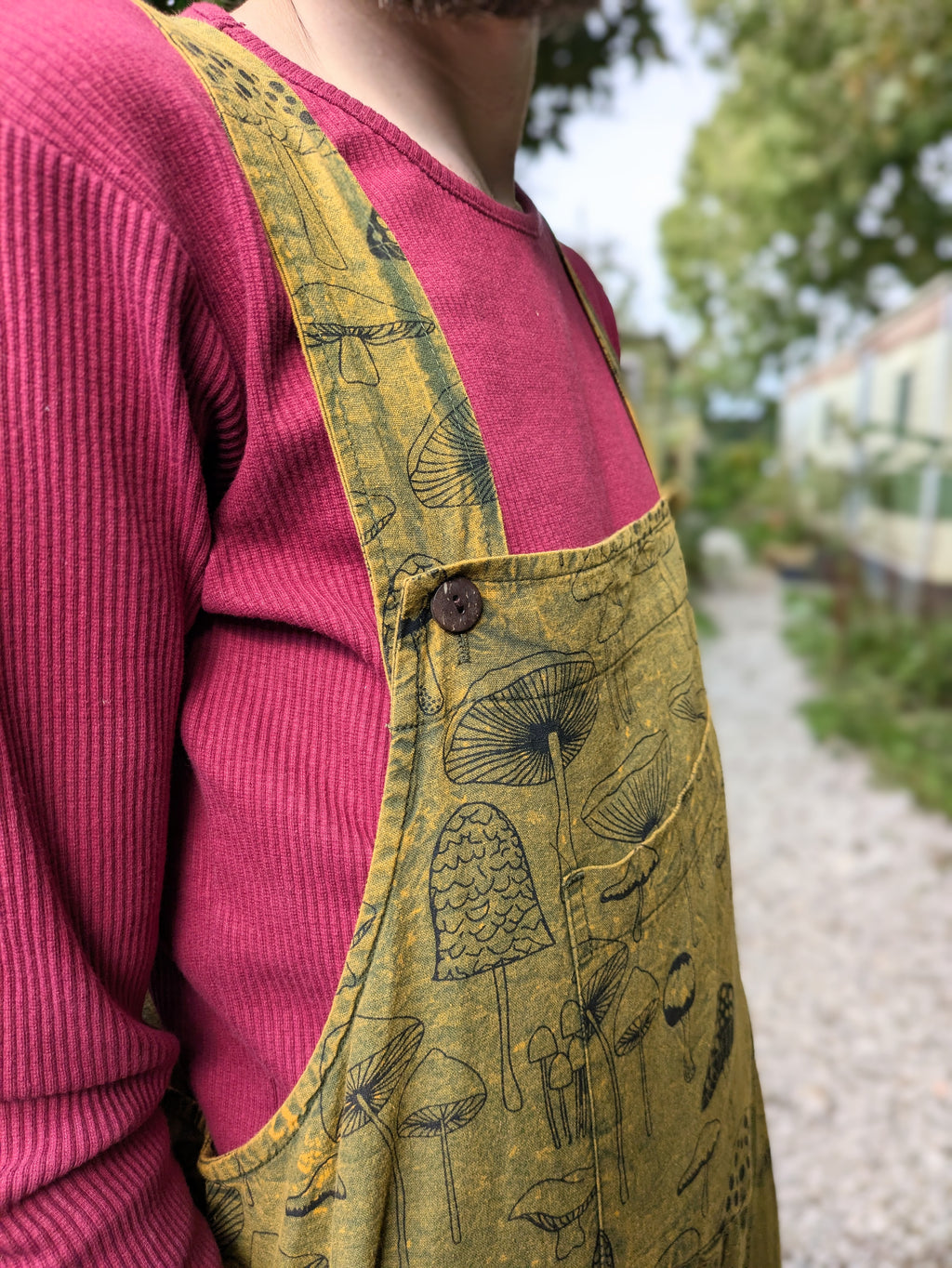 Mushroom Dungarees (Green)